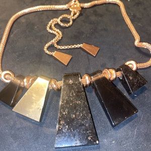 Kendra Scott Rhodes limited edition 2019 one of a kind necklace. Rose color